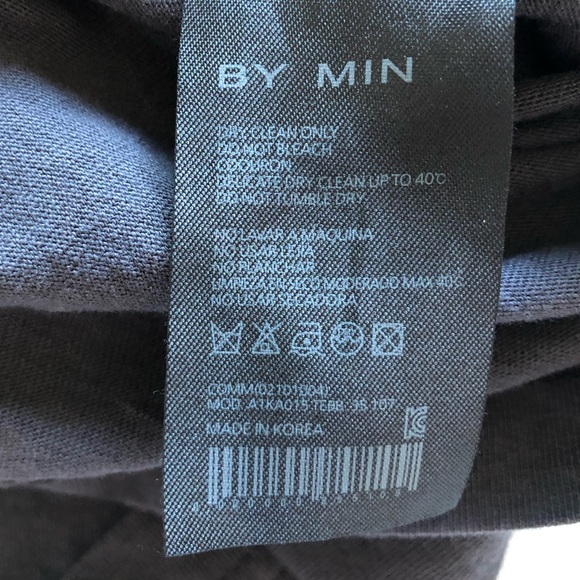 By Min Graphic Tee “Snow White Finest” - Picture 6 of 9